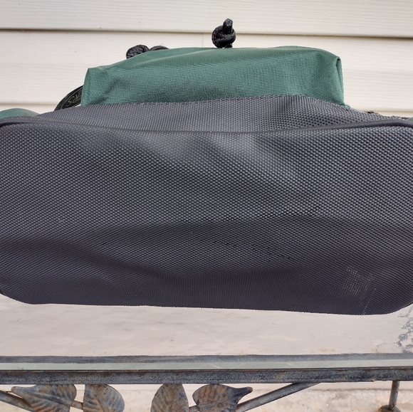 Toppers H2O Avalon Sport Backpack 1636 Forest/Blk - Picture 4 of 13